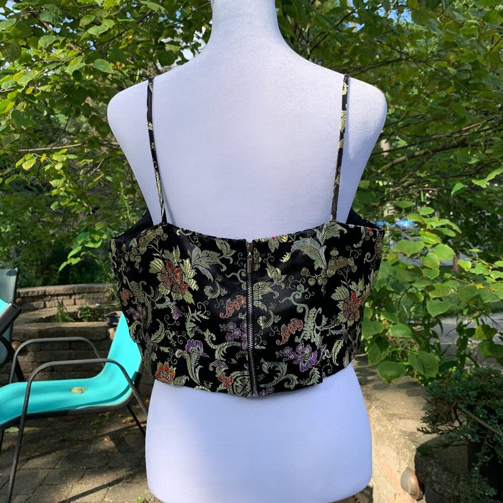 FIRM PRICE Polly & Esther Asian Cropped Top - Picture 7 of 13